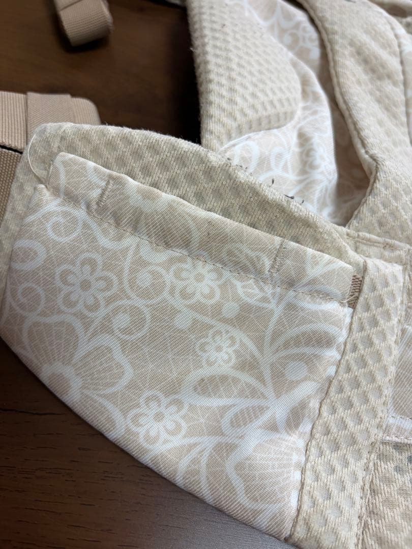 【定価3万】ergobabyエルゴベビーオムニブリーズ最上級モデル抱っこ紐