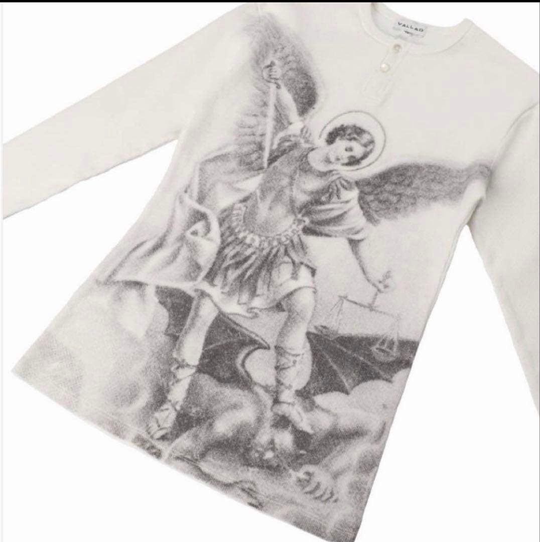 激安！早い者勝ち！新品VALLAD サーマル　白　M