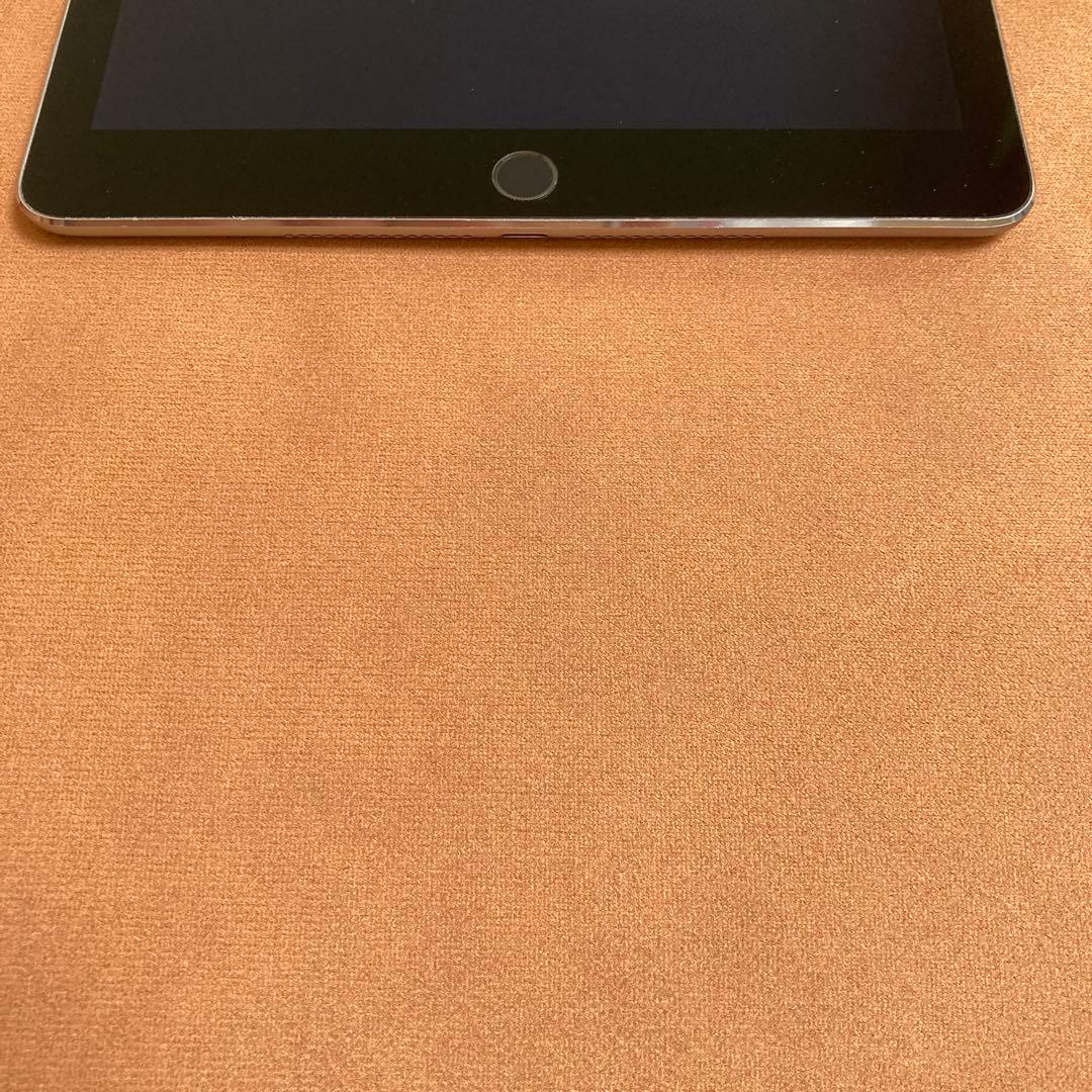 179【早い者勝ち】電池最良好☆iPad Air2 第2世代 128GB☆