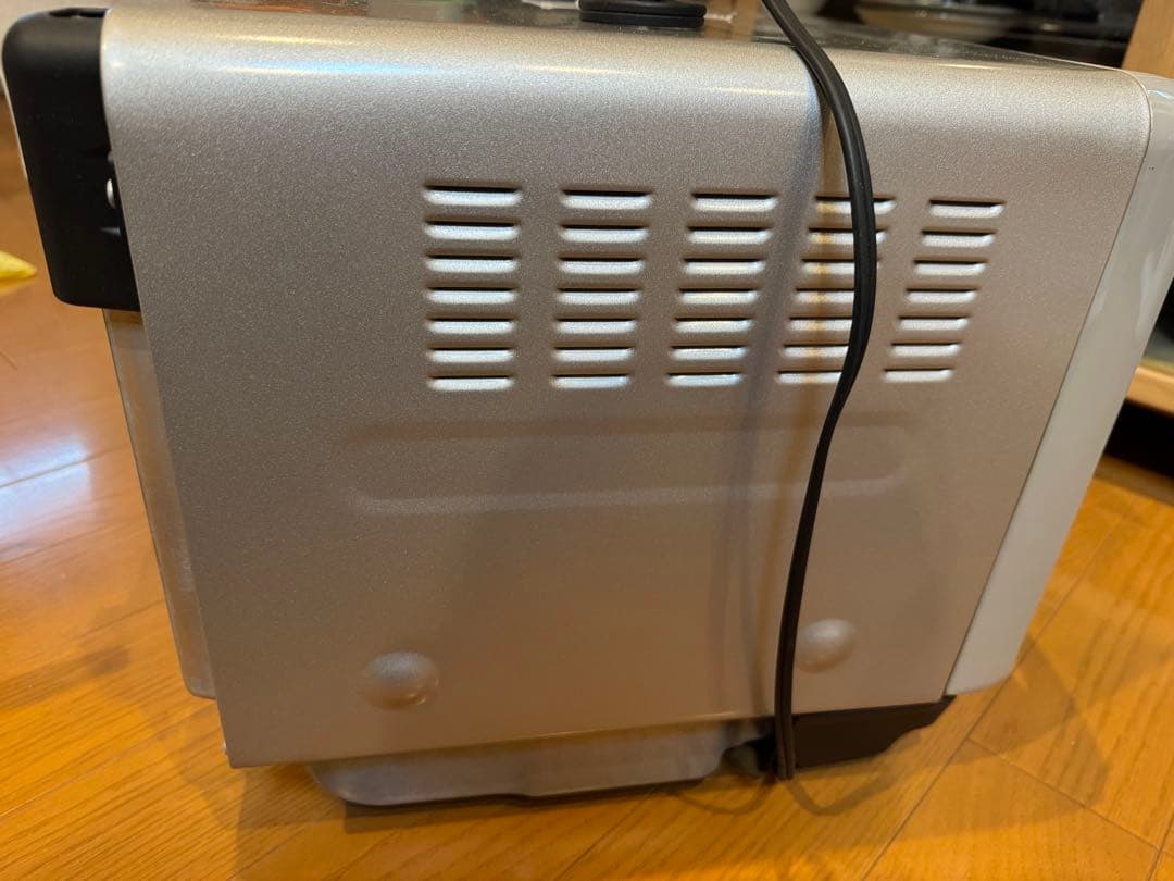 【東芝】石窯ドーム　電子オーブンレンジ　ER-KD8（H）2013年モデル