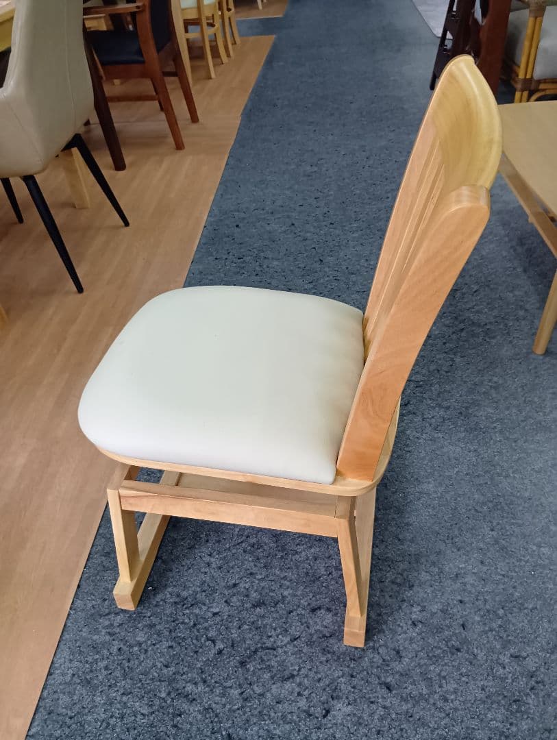 こたつセット 椅子だけの販売です