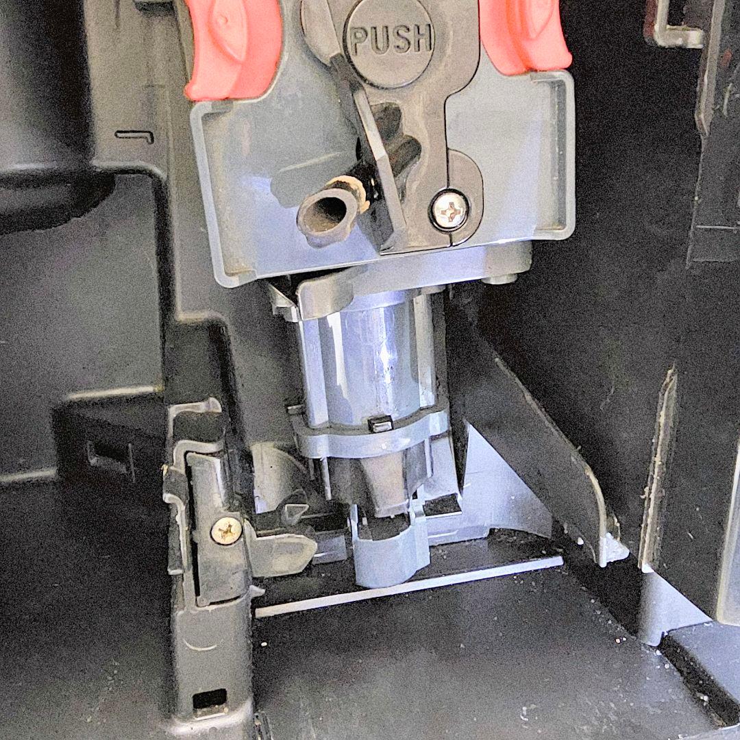 デロンギ エスプレッソマシン マグニフィカ ESAM2200SJ