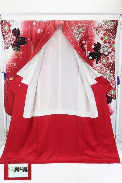 美品 振袖 赤 銀通し 桜花 金彩 身丈171cm お洒落 フォーマル 成人式