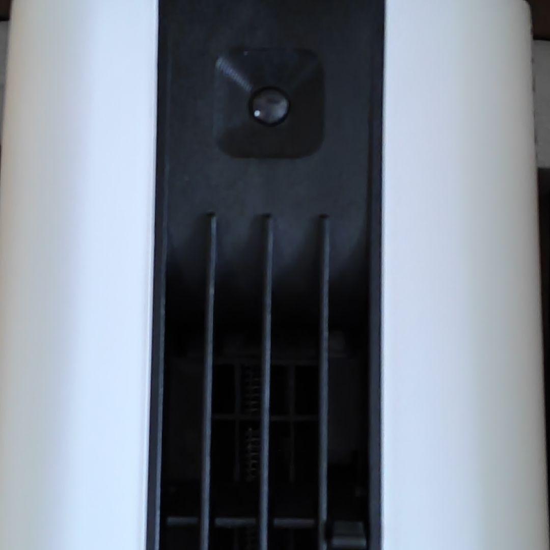 シャープ　セラミックファンヒーター　HX-RS1-W　2023年製　SHARP