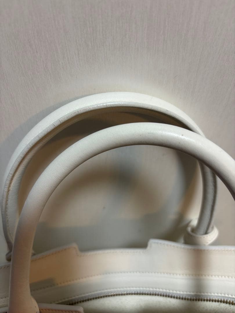 【YVES SAINT LAURENT】 クラシック Yライン カバス