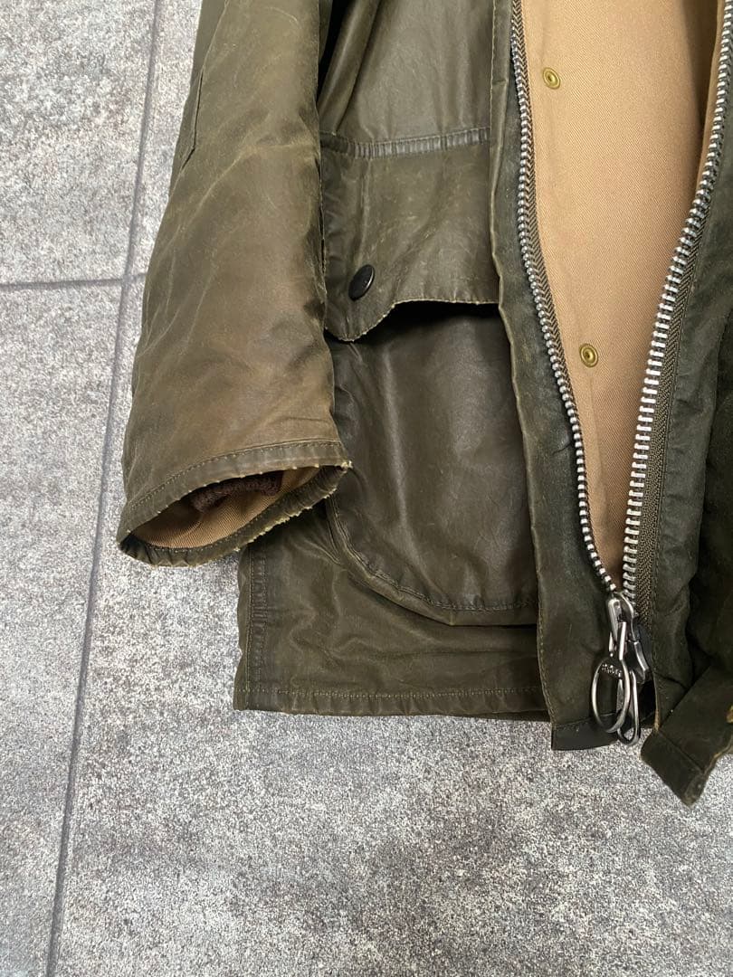 BARBOUR × MARGARET HOWELLオリーブA7モッズコート