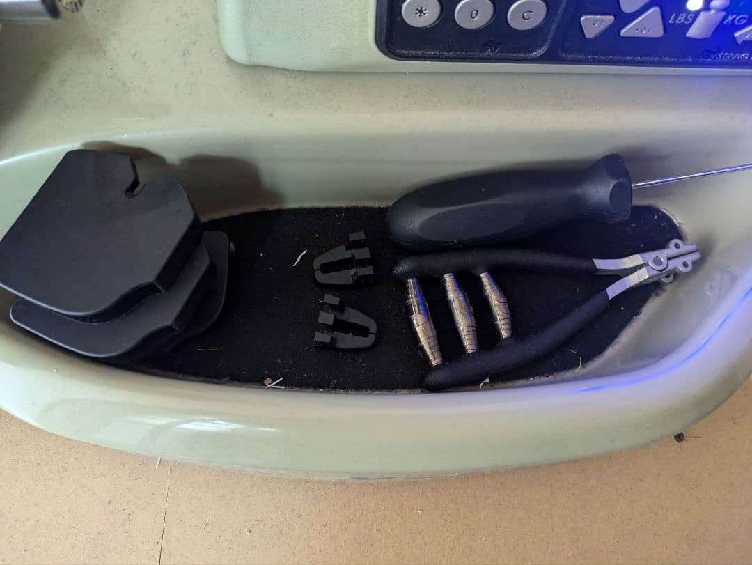 トアルソン　X-ESi 　ガット張り機