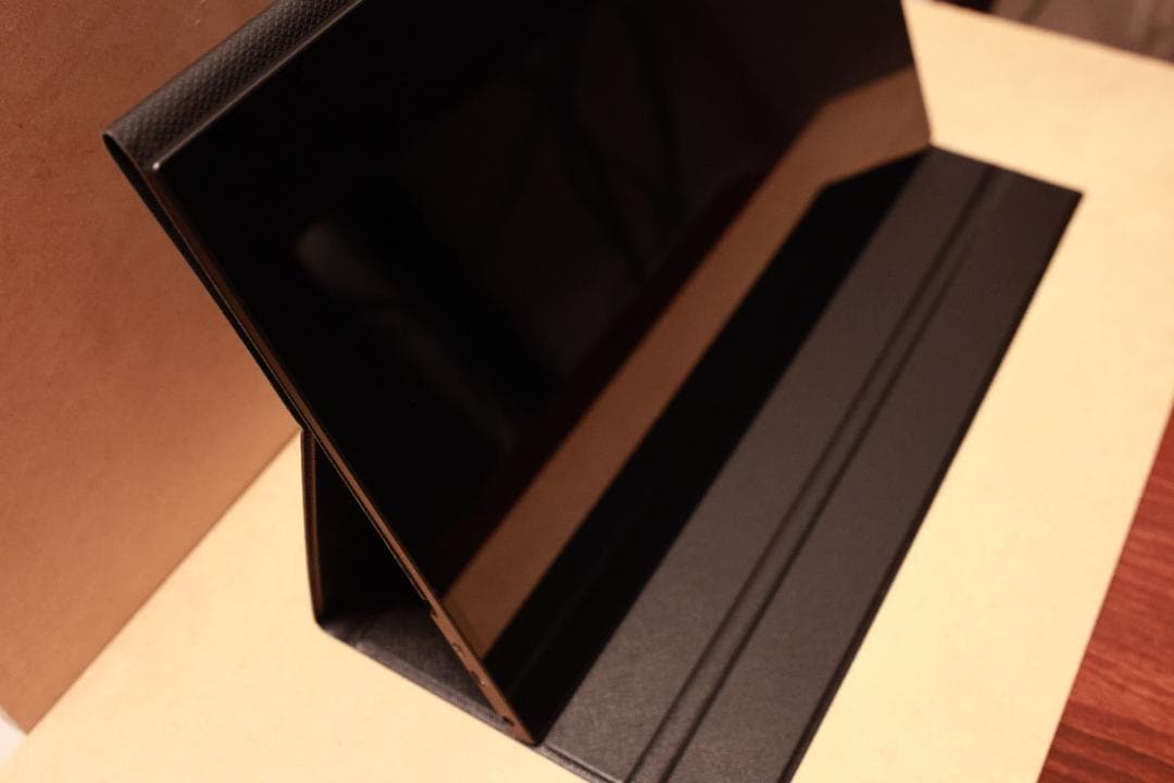 PRINCETON PTF-M156T　パソコンモニター