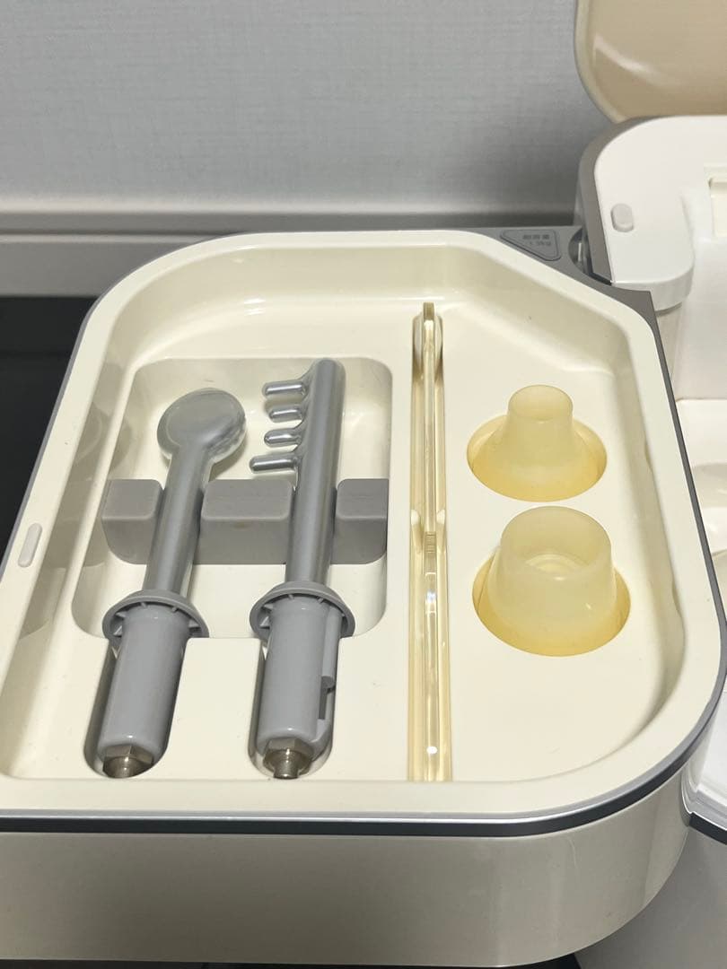 サキナ　ビジュー　美顔器