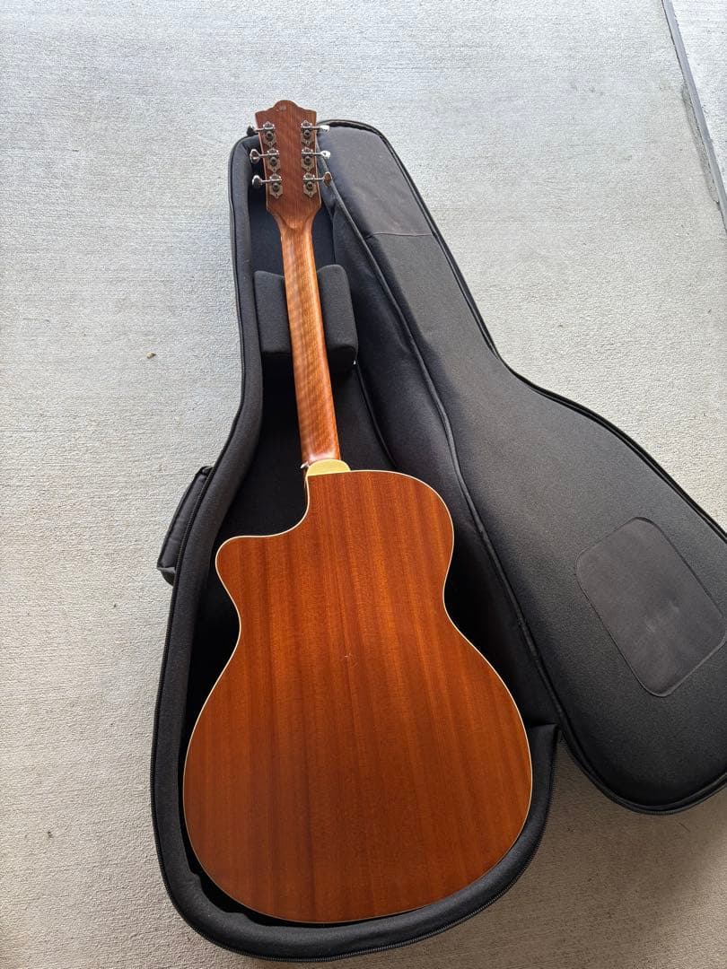 Guild D-240E アコースティックギター