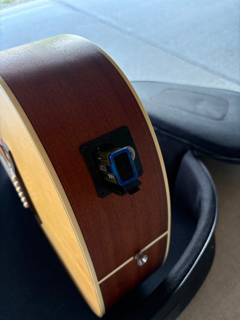 Guild D-240E アコースティックギター