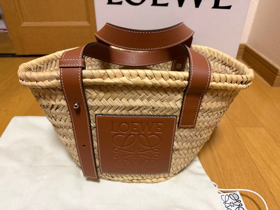 LOEWE かごバッグ ベージュ