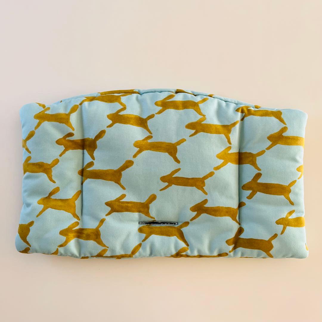 ミナペルホネン　runrunrun トリップトラップ　クッション