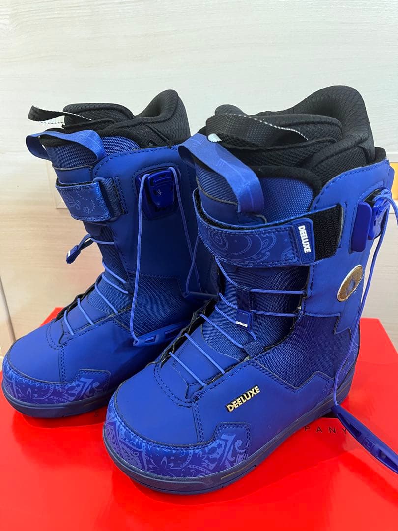 ♦︎新品DEELUXE ID LARA LTD 23.0cm 〈21-22モデル〉