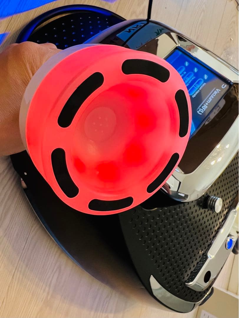 新品【業務用】キャビ＋ラジオ波＋スリミング＋スキンケア/エステ複合機