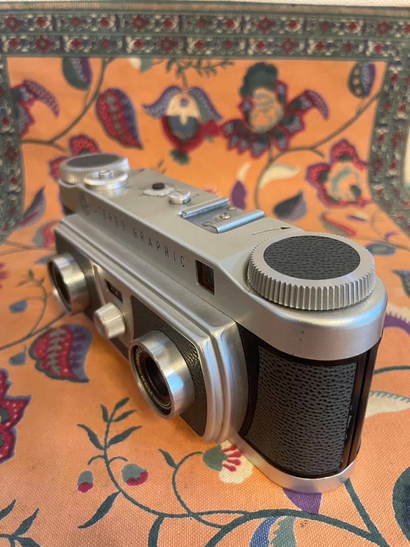 Graflex Stereo Graphic カメラ シルバー