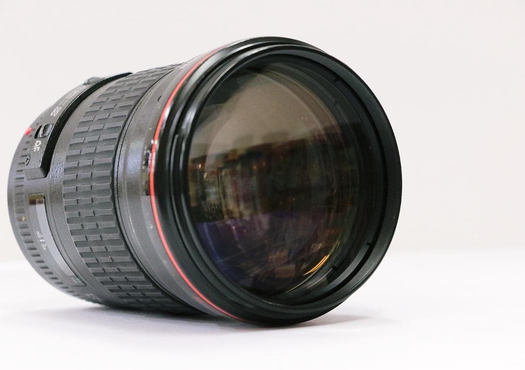 Canon EF 135mm f/2L USM レンズ