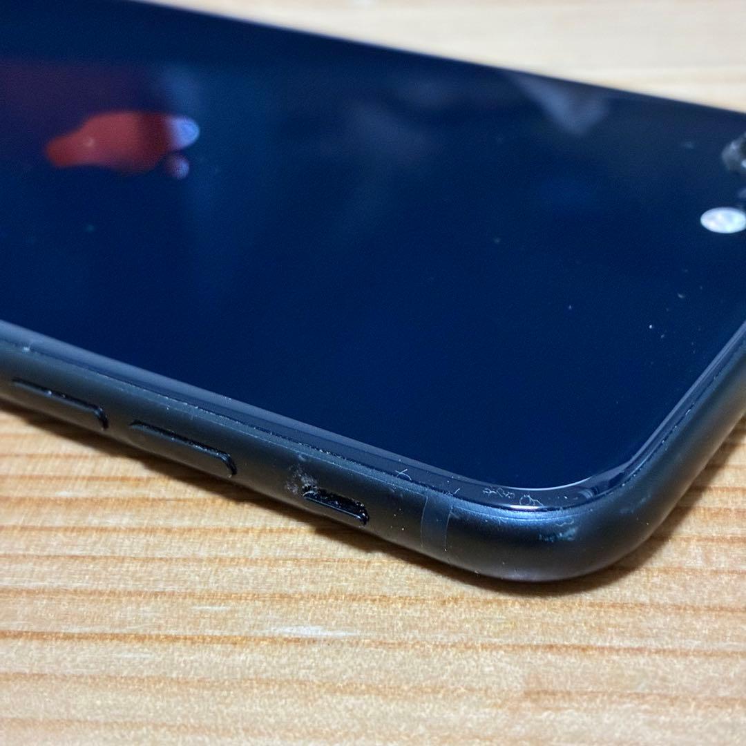 バッテリー新品　iPhoneSE第3世代64GB SIMフリー yy17700c