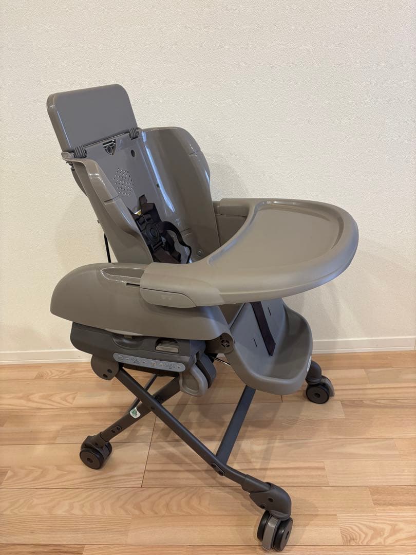 ハイローチェアー Combi ネムリラ AUTO SWING LM ベビーチェア