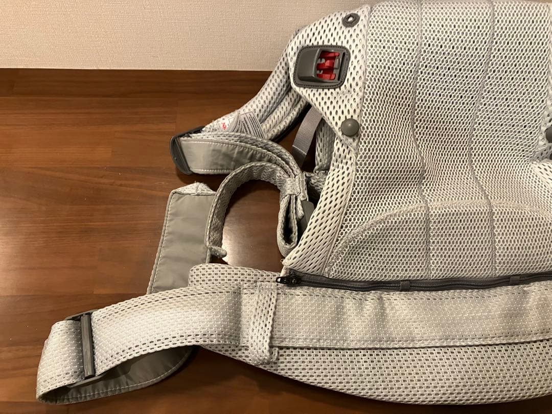 ベビービョルン　ハーモニー　シルバー