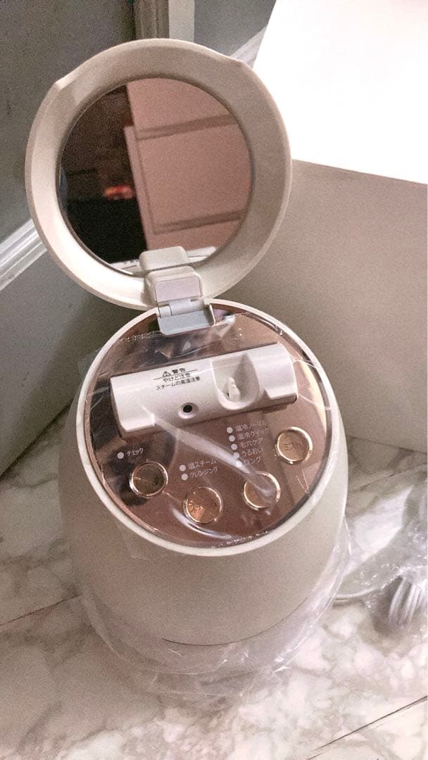 未使用　クリアスキンナノスチーマー IS-97W