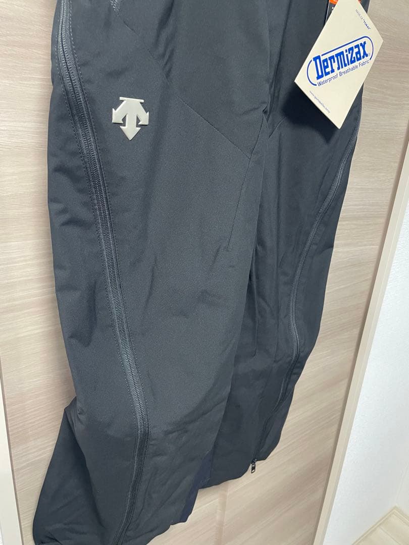 初売り価格デサントDermizax ブラック スキーウェア 定価39600円