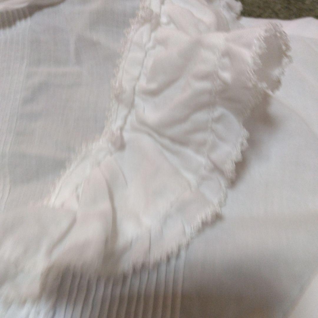 ピンクハウス　激かわフリル付きホワイト長袖ブラウス