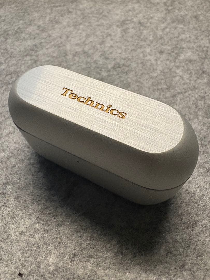 【コメ】テクニクス　EAH-AZ100-S シルバー　(おまけケース付)