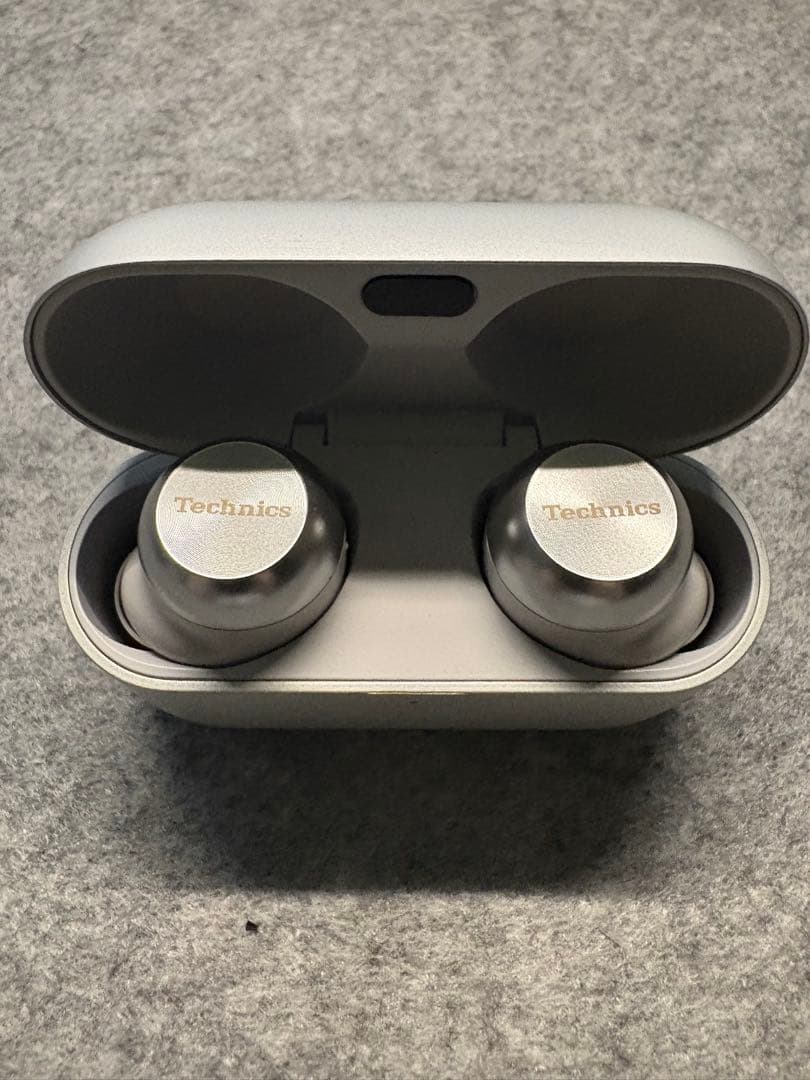 【コメ】テクニクス　EAH-AZ100-S シルバー　(おまけケース付)