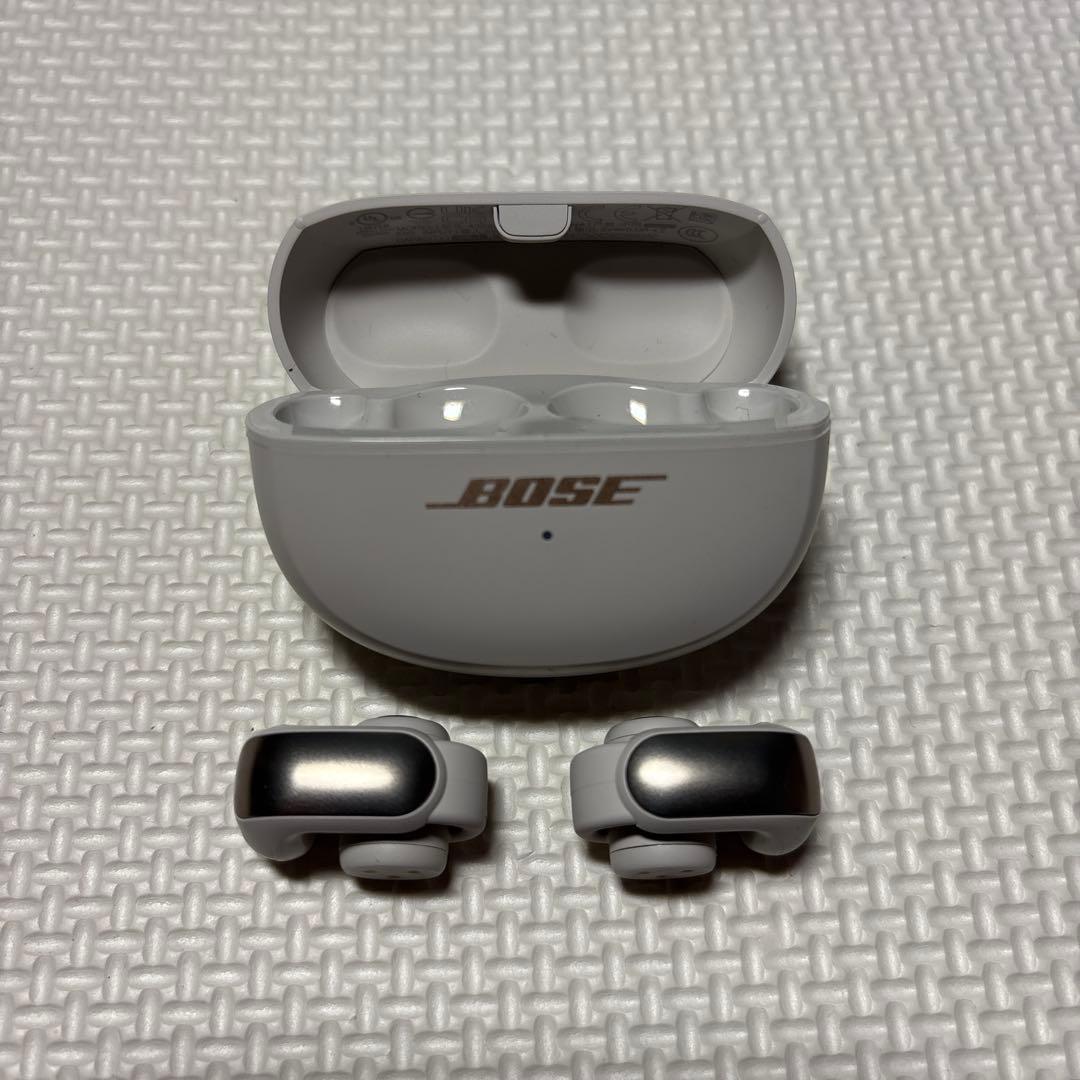 BOSE ULTRA OPEN EARBUDS WHITE &シリコンケース