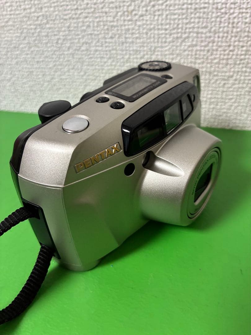 vampireとなります。 コンパクトフィルムカメラ ESPIO 160