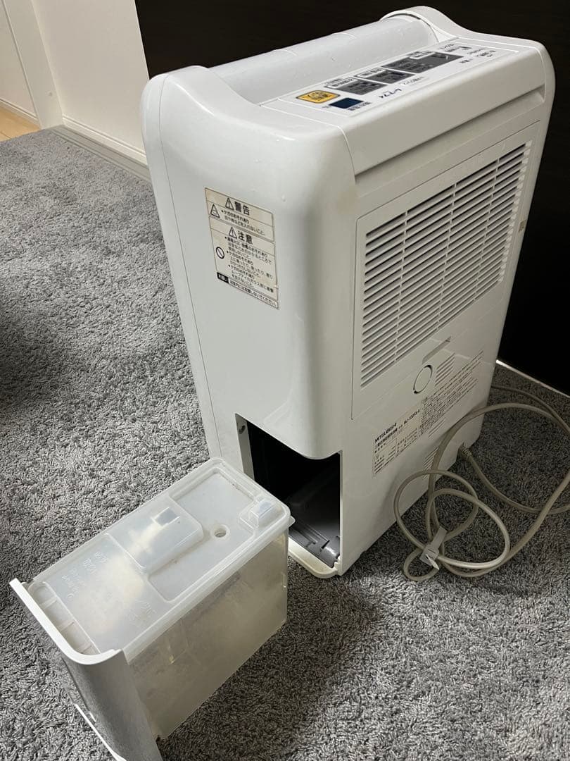 MITSUBISHI 三菱 三菱電機 除湿機 MJ-100FX 2011年製