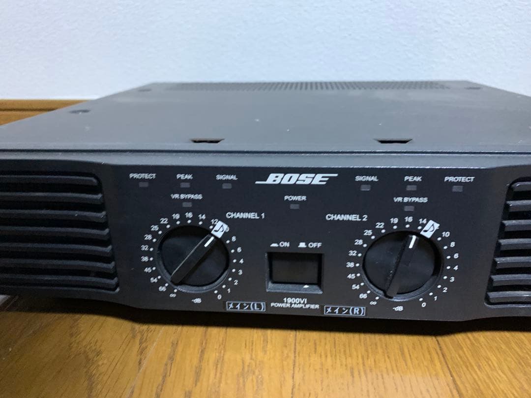 ① 動作品　BOSE ボーズ 1900VI デュアル パワーアンプ 音響機材