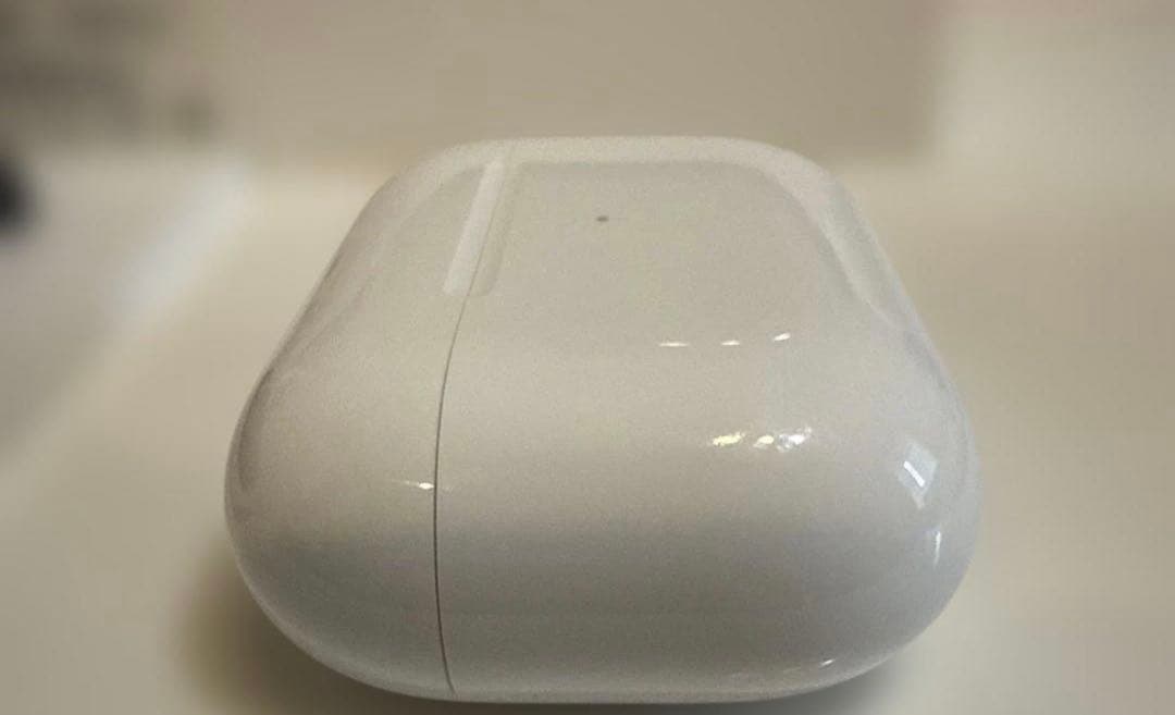 春*み様 【正規品】AirPods pro 第二世代 type-C