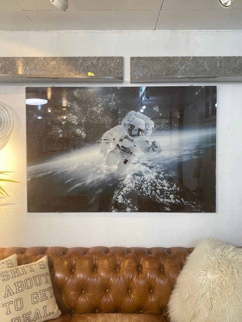 ⭐️右幅広【全国配送無料】定価6万　大理石調　壁掛 棚　ラック　120cm