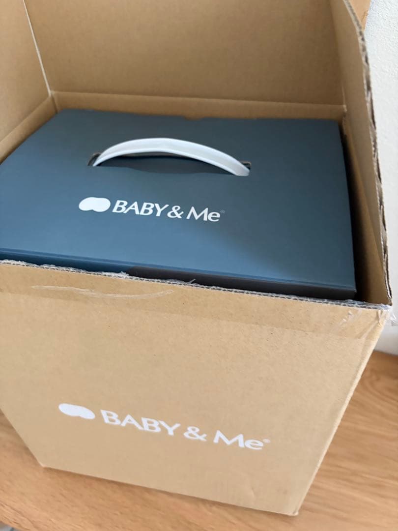 新品未使用　BABY&Me Beren エクルベージュ　抱っこ紐　ヒップシート