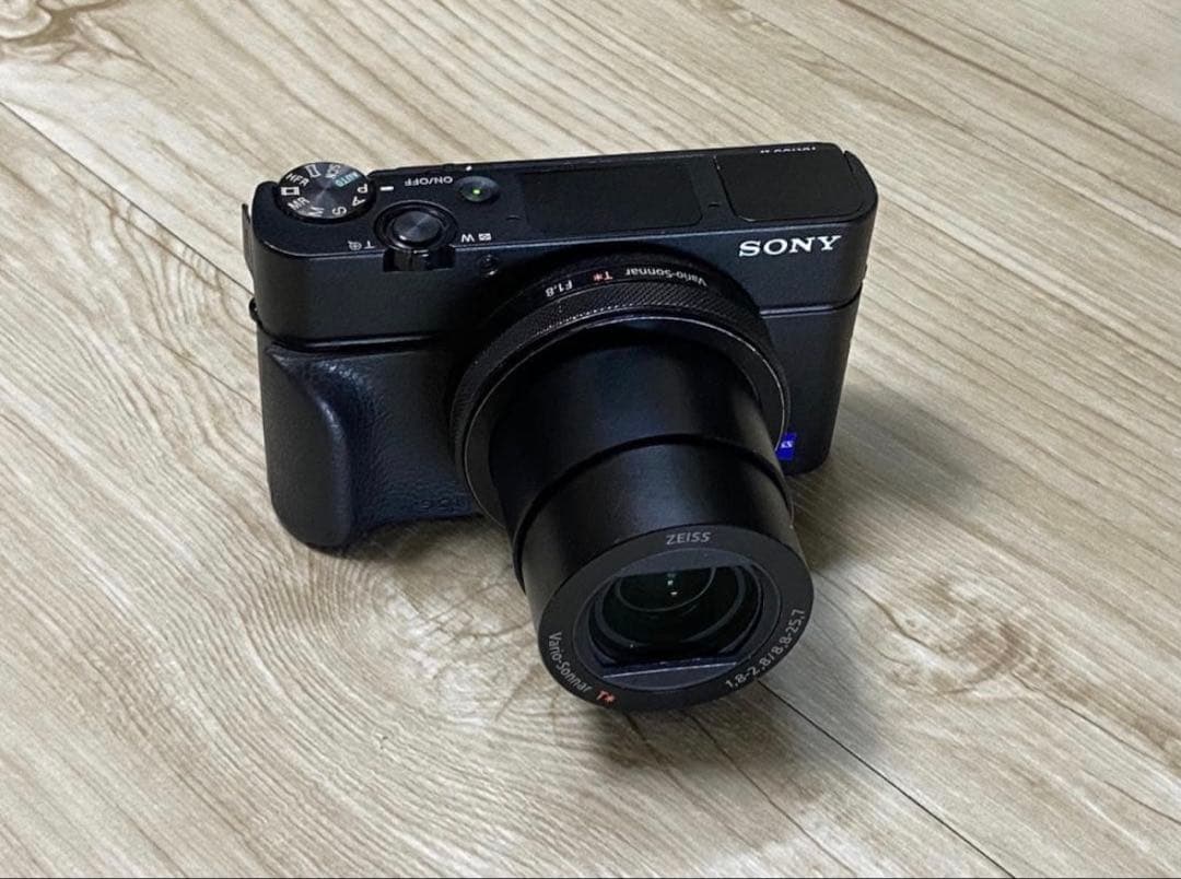 SONYサイバーショット DSC-RX100M4 RX100IV