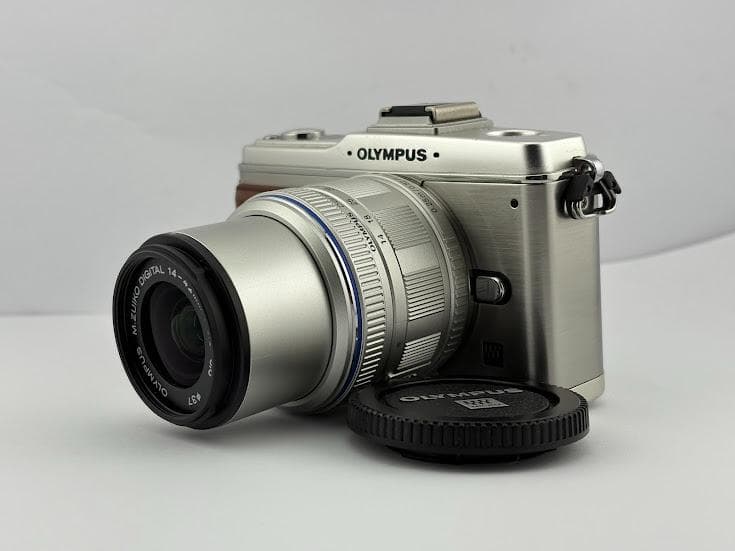★美品★オリンパス OLYMPUS PEN E-P2 レンズキッド