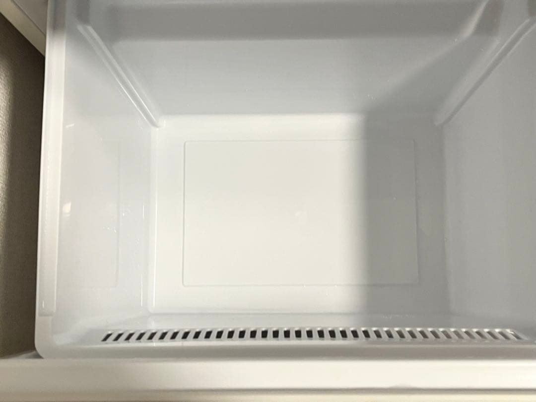 冷蔵庫　ホワイト　AQUA AQR-20M(W)