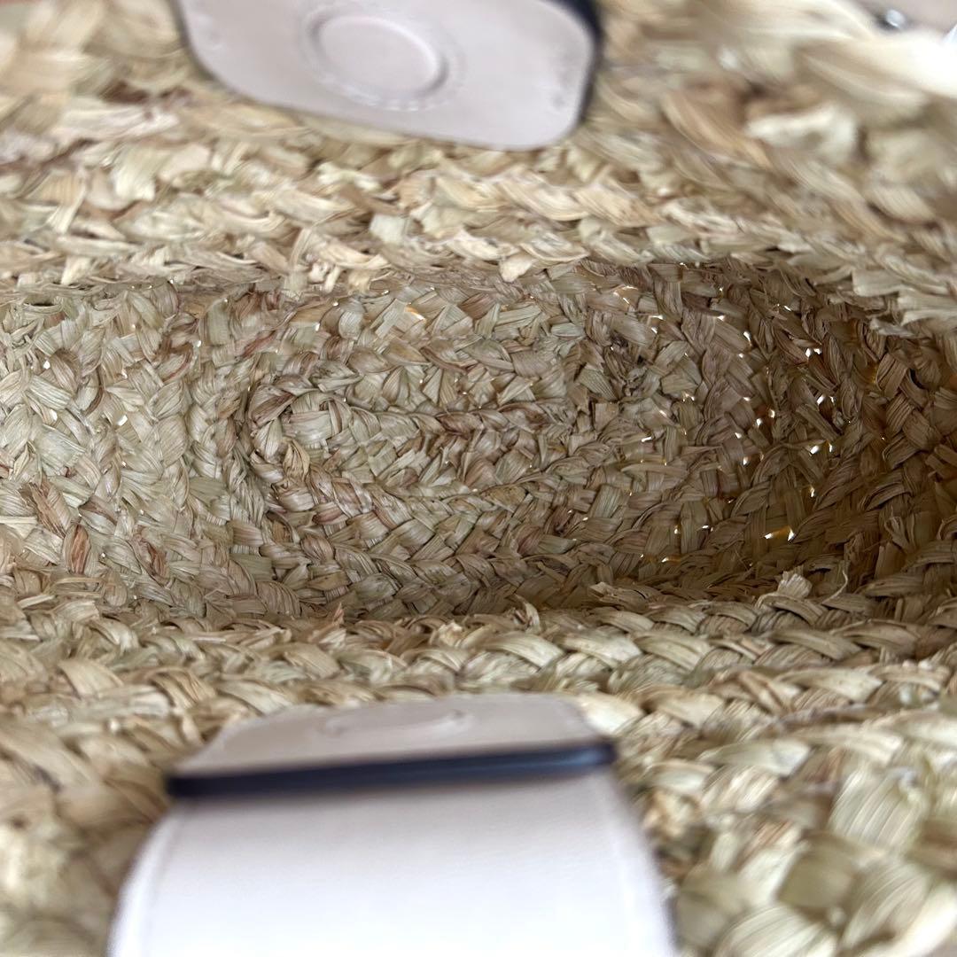 人気カラー✨COACH コーチ ストロー かごバッグ ベージュ ロゴチャーム付