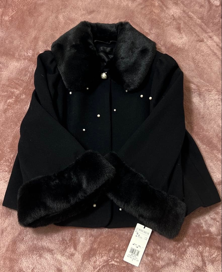 TO BE CHICH ファー付きパールコート　ブラック　新品タグ付き　大きめ