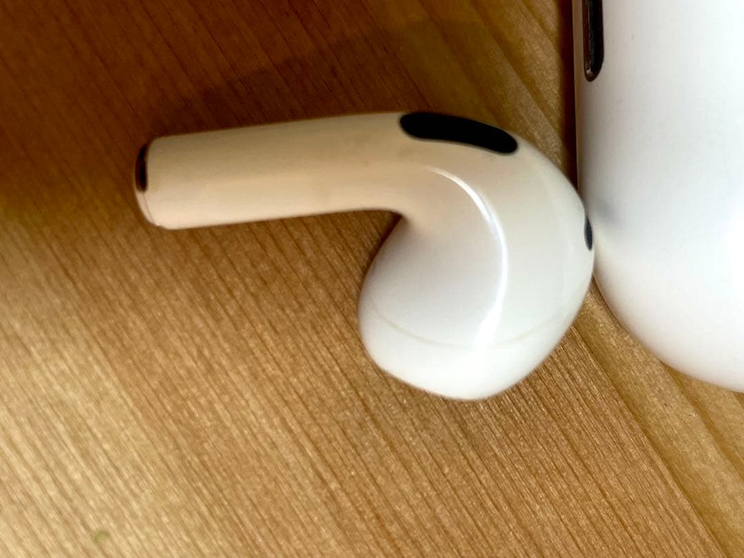 AirPods 第3世代　ホワイト イヤホン&充電ケース MME73J/A