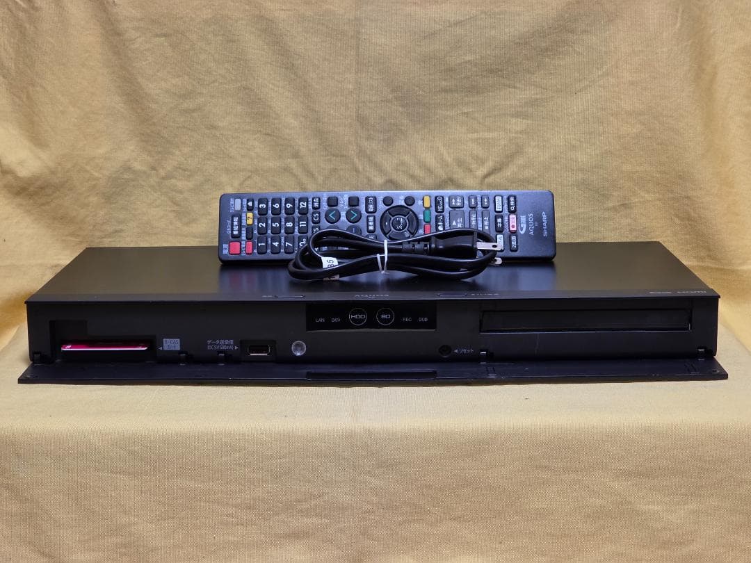 SHARP AQUOS BDレコーダー BD-NW1200　2018年製 整備品