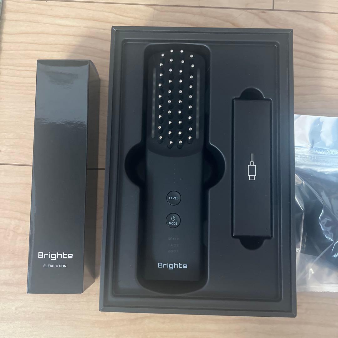 【ほぼ新品】Brighte ブライト エレキリフト 美顔器 フルセット