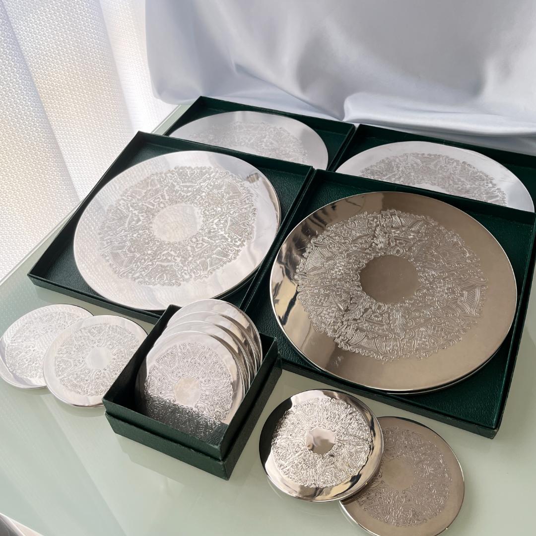 【英国】 プレースマット 23cm / コースター 10cm　各8枚