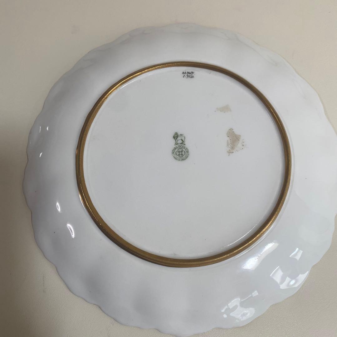 手描き　アンティークロイヤルドルトンプレート