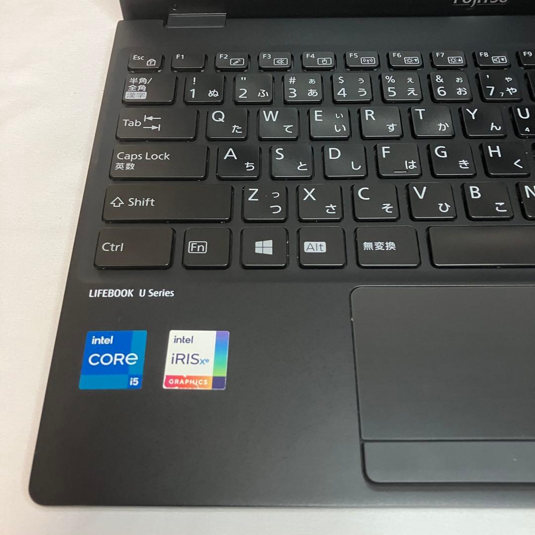 美品 LIFEBOOK U9311/F 11世代 i5 8GB FHD オフィス