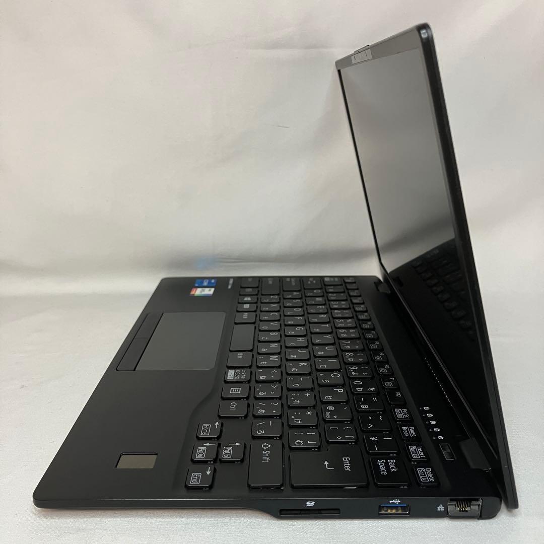 美品 LIFEBOOK U9311/F 11世代 i5 8GB FHD オフィス