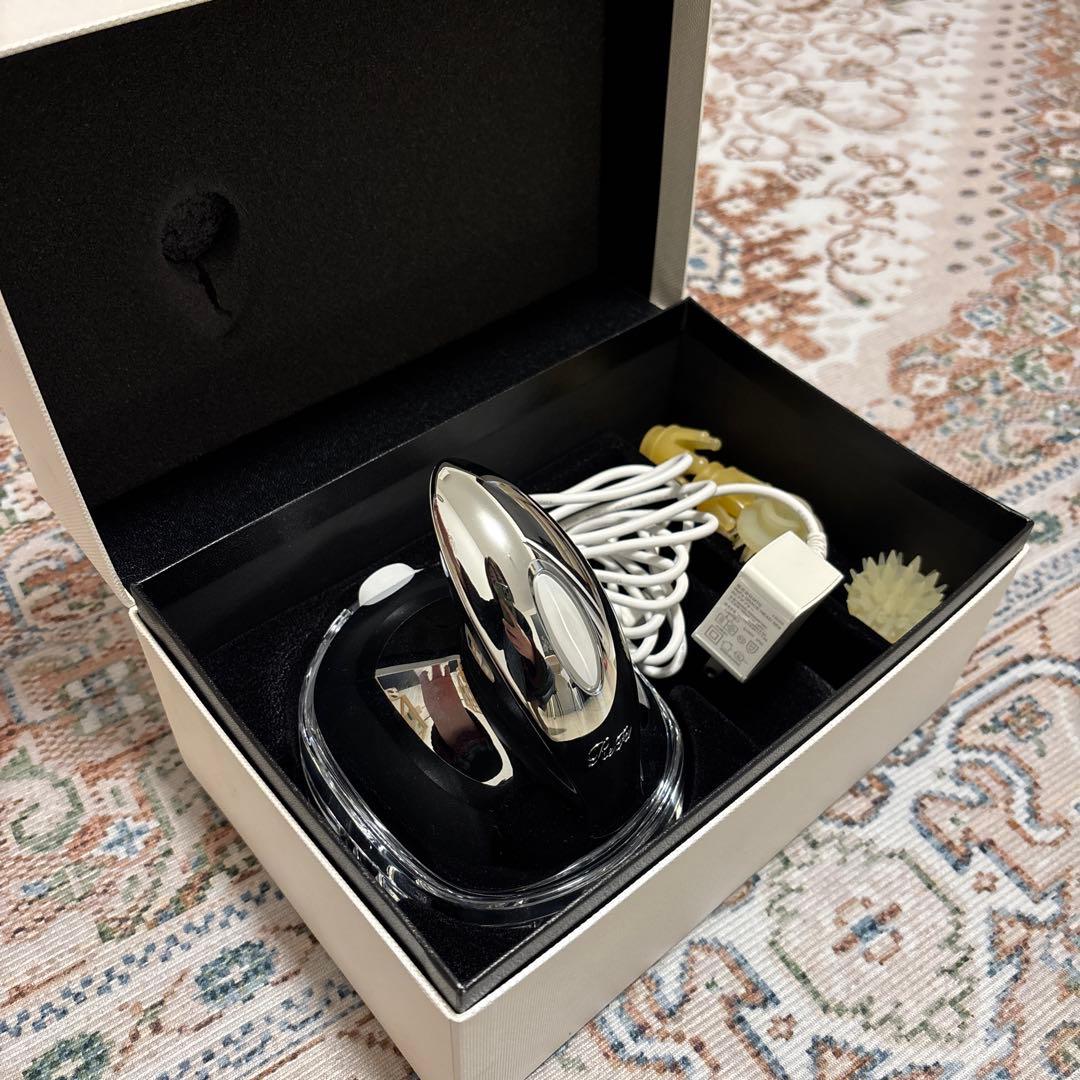 ReFa グレイス ヘッドスパ