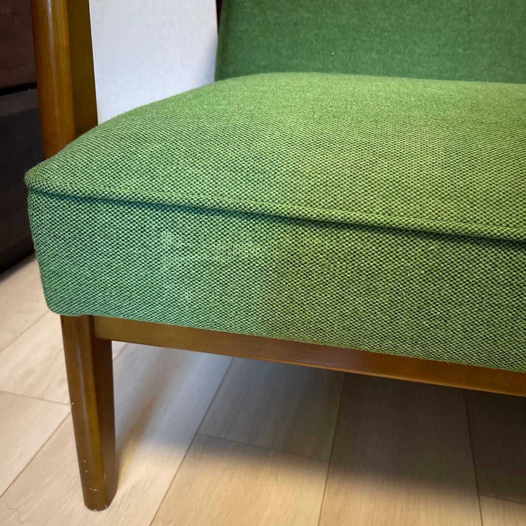 【カリモク60】2人掛けソファ Kチェア（タープグリーン）生産終了モデル